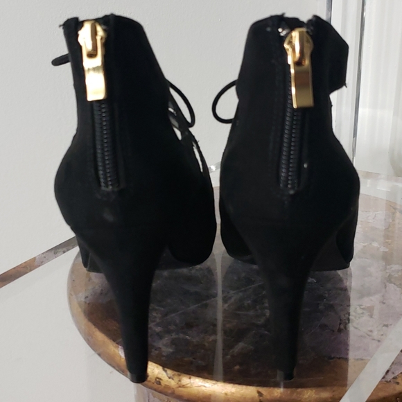 Ana new approach shoe's - Picture 5 of 10